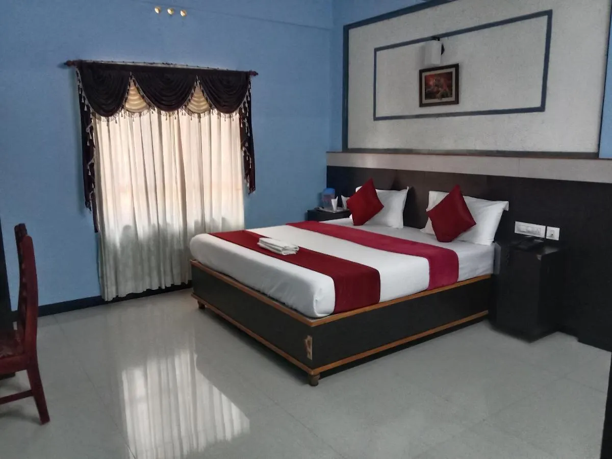 **  Sundarms Hill Crest Hotel Munnar Indien